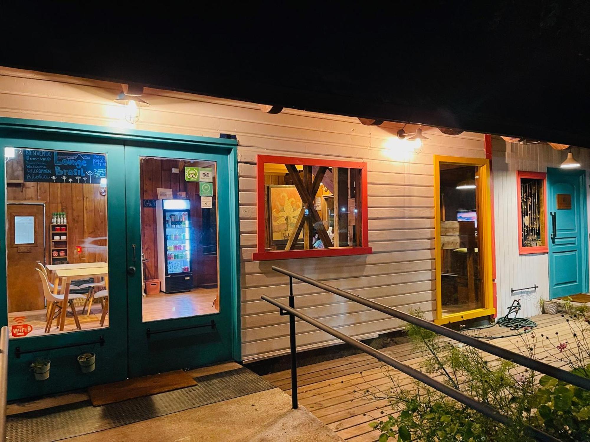 La Araucaria Hosteria Boutique - Ex Lounge Brasil Pucon Exterior photo
